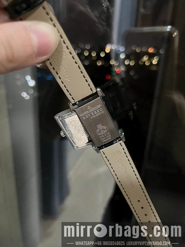 Jaeger Lecoultre 23X34mm 092355 Watch