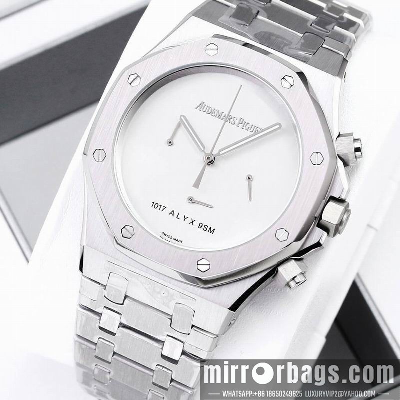 AP 41mm 082210 Watch