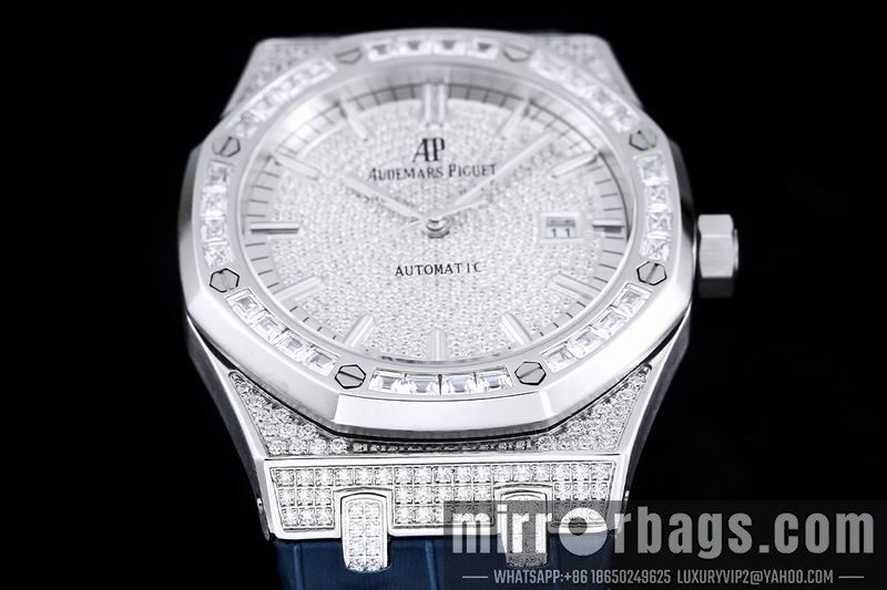 AP 40mm 110923 Watch