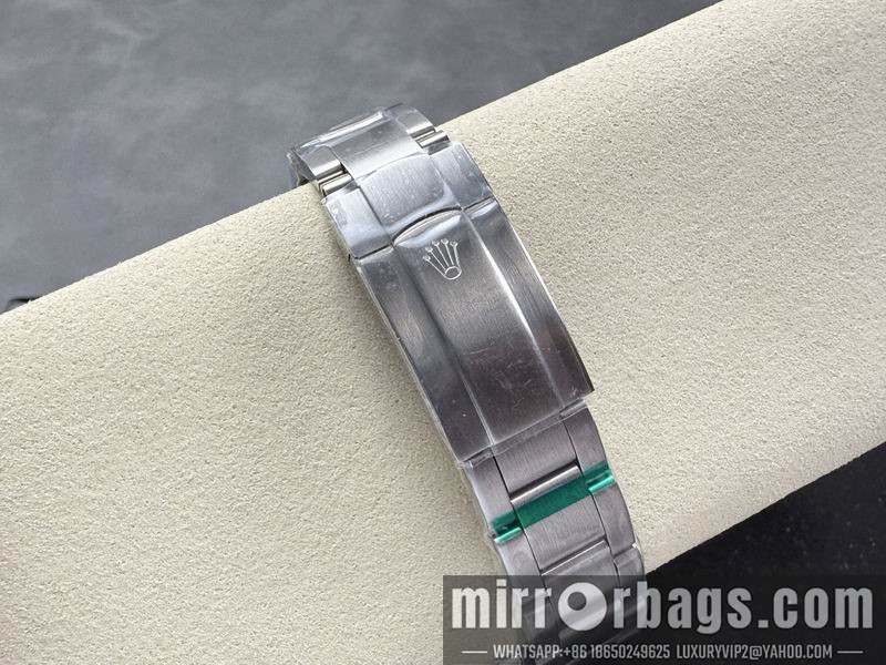 Rolex 41mm 102330 Watch