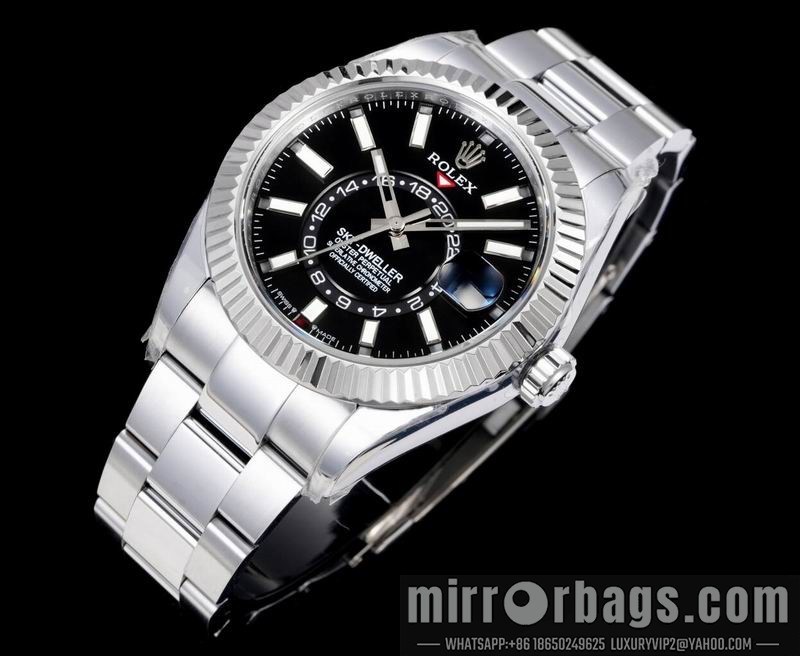 Rolex 42mm 040901 Watch