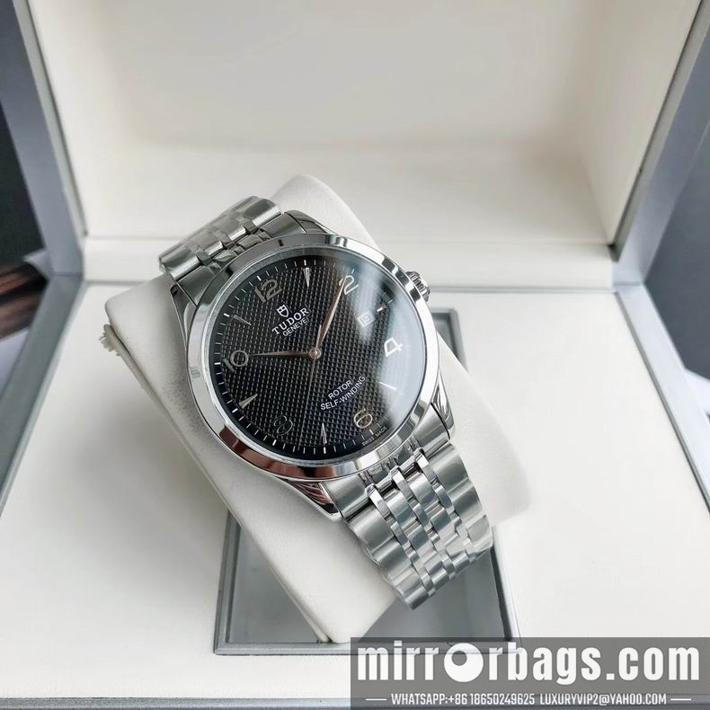 Tudor men watch 110403 Watch