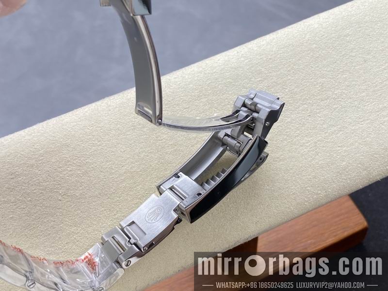 Rolex 44mm 102314 Watch