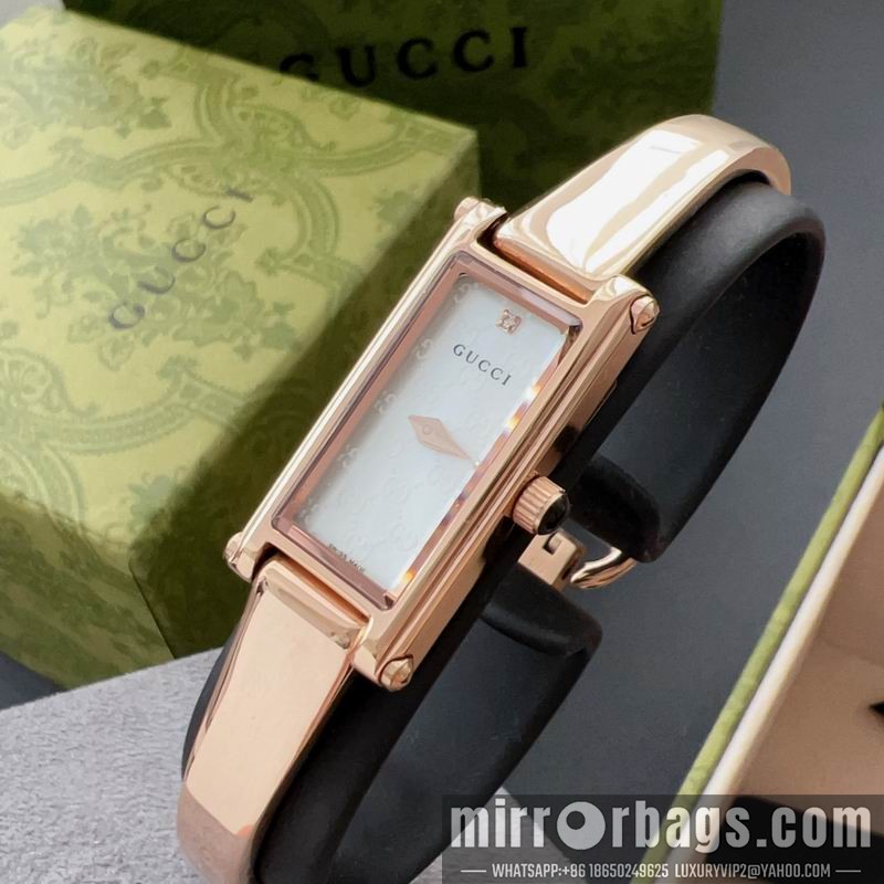Gucci watch 110377 Watch