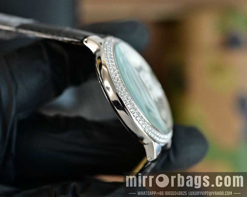 Cartier 28mm 36mm 42mm 111450 Watch
