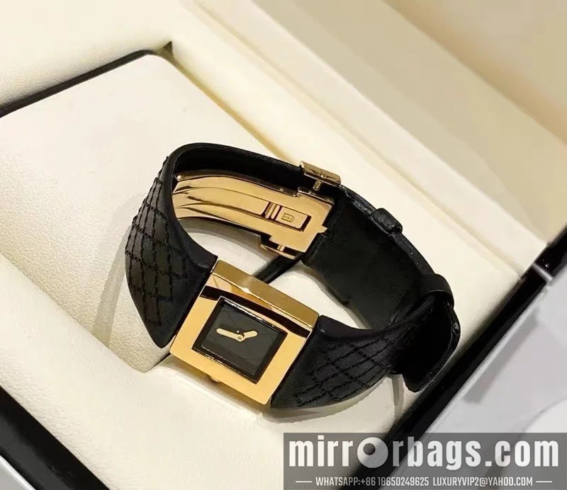 Chanel watch 052307 Watch