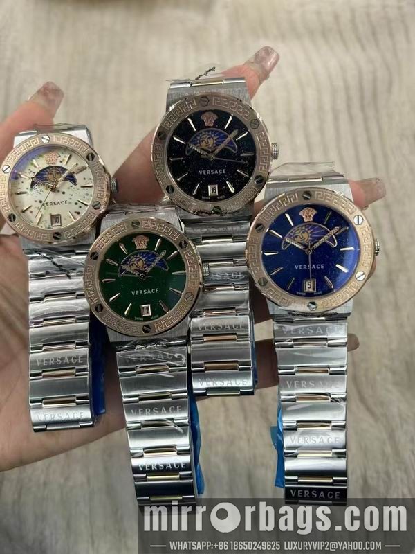 Versace watch 042955 Watch
