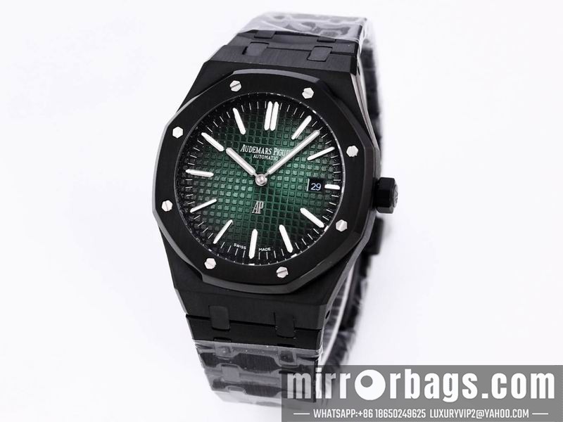 AP 41mm 082249 Watch