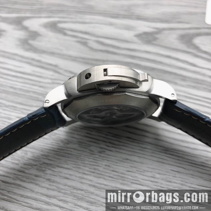 Panerai 44mm 090432 Watch
