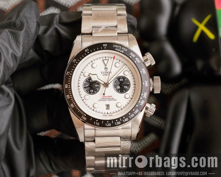 Tudor men 42mm M09 Watch
