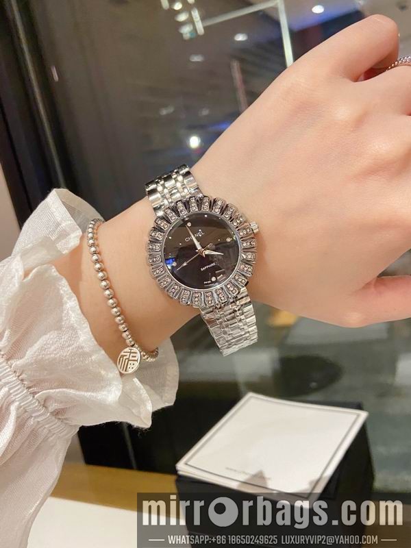 Chanel woman watch 122885 Watch