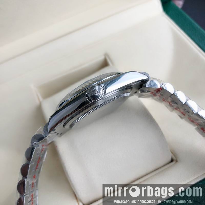 Rolex 36mm 102354 Watch