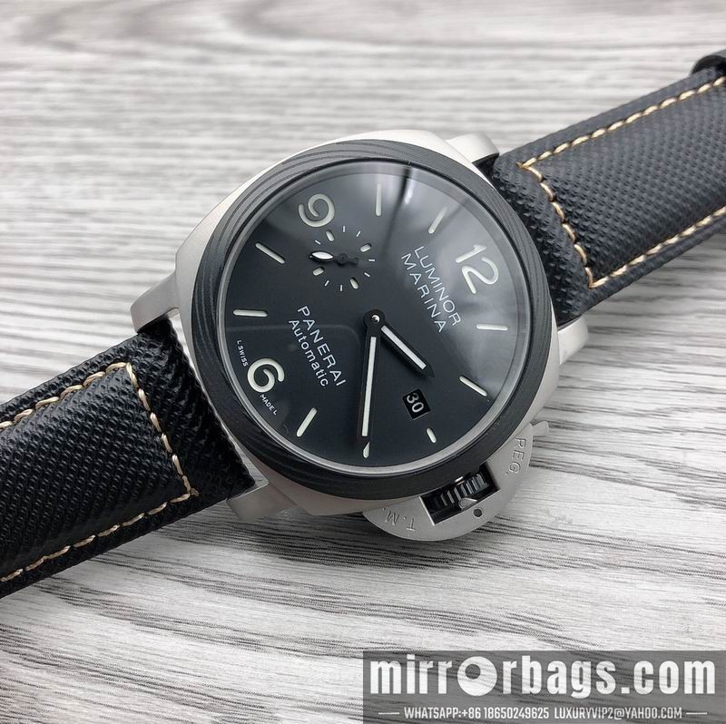 Panerai 44mm 090451 Watch