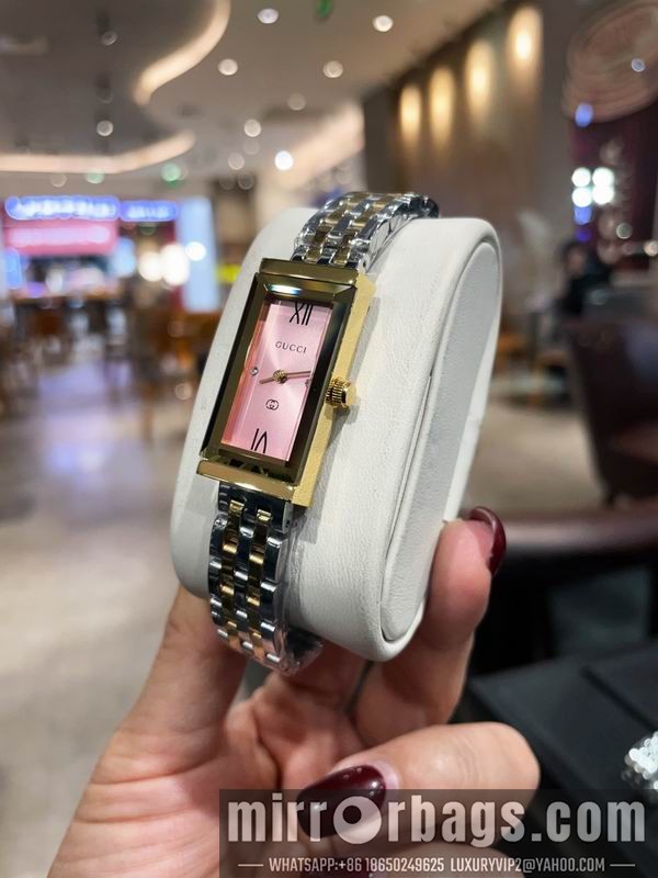 Gucci 35X17mm 091716 Watch