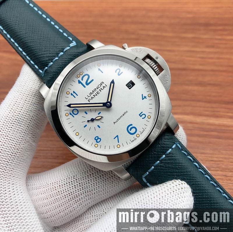 Panerai 44mm 090457 Watch