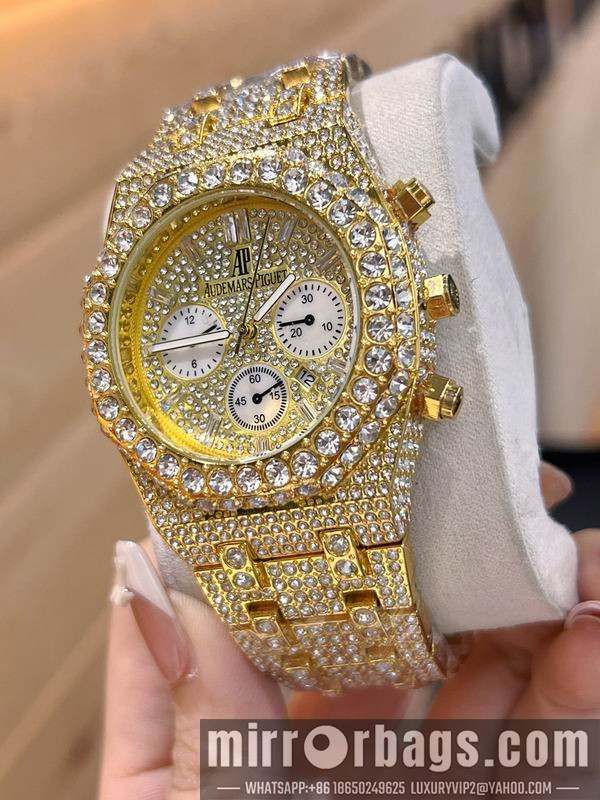 AP 40mm 122825 Watch