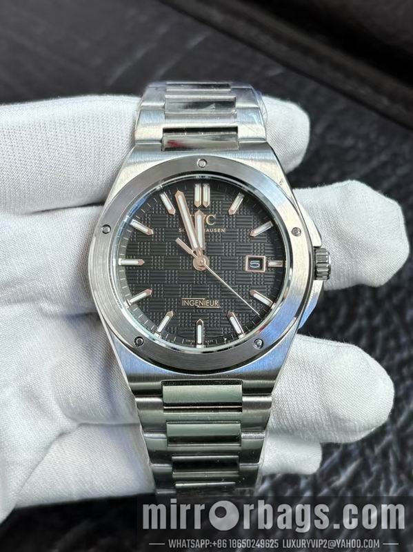 IWC 40mm 082247 Watch