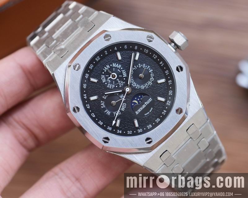 AP 44mm 080662 Watch