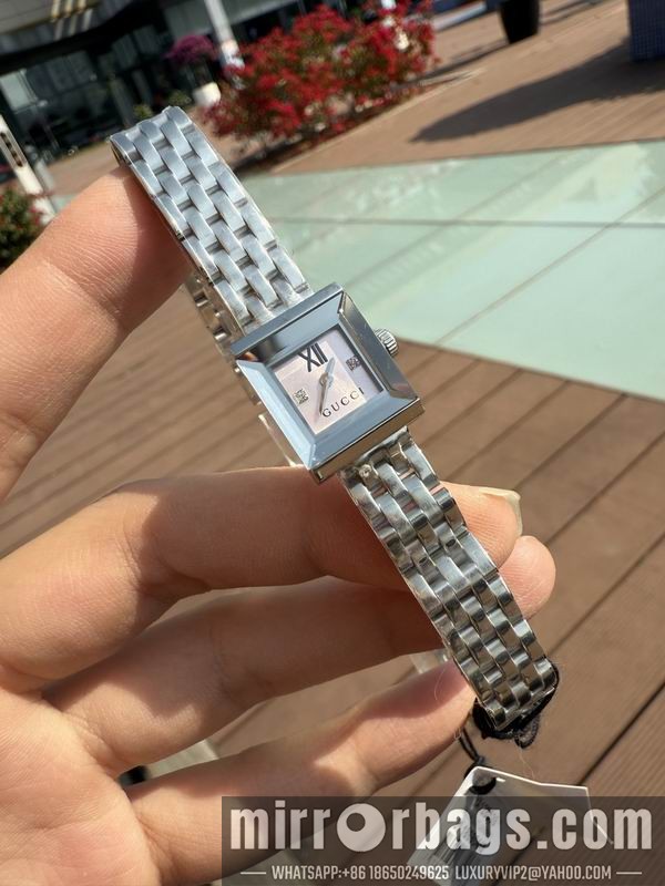 Gucci watch 042926 Watch