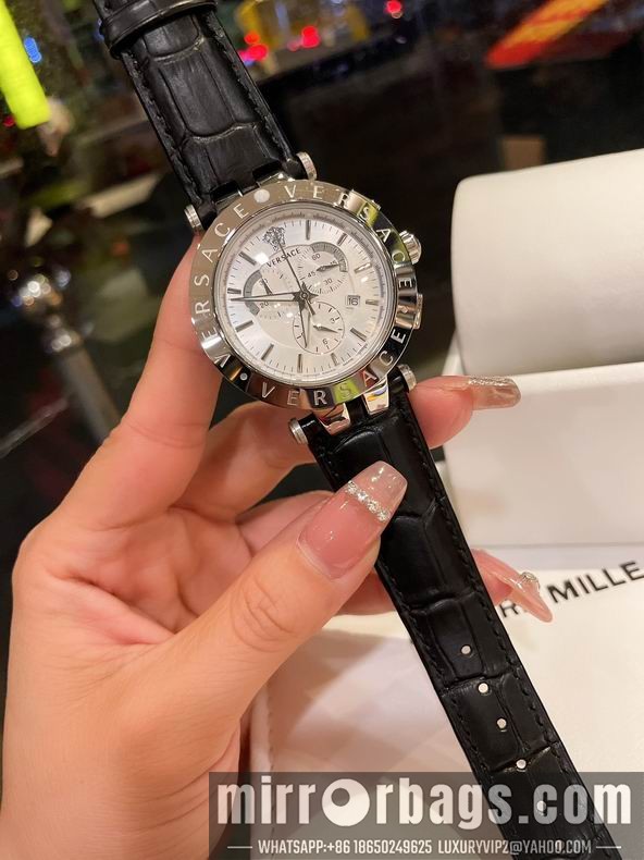 Versace watch 42mm 070861 Watch