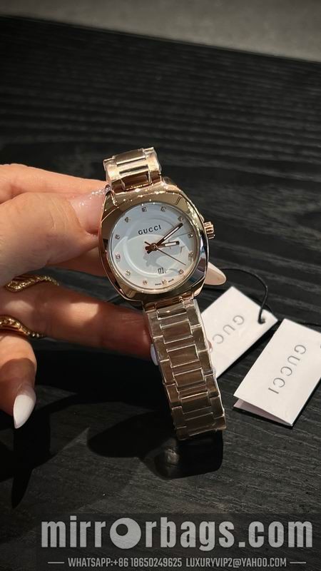 Gucci 28mm 091732 Watch