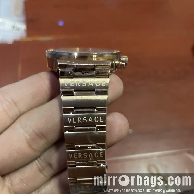 Versace watch mb 072201 Watch