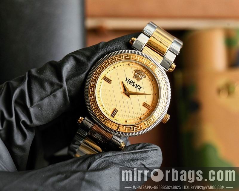 Versace woman watch 122823 Watch