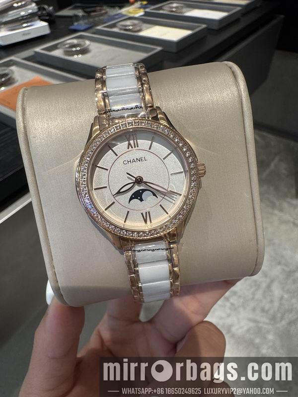 Chanel 33mm 101547 Watch