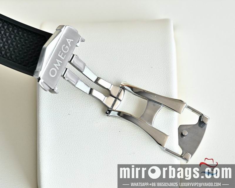 Omega 44mm 110914 Watch