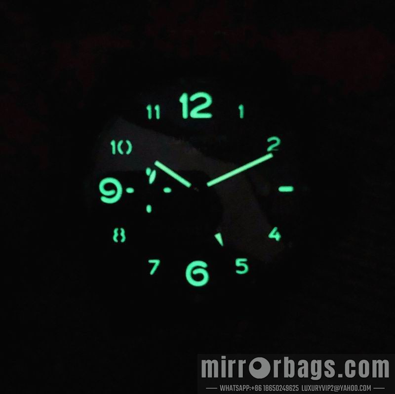 Panerai 44mm 090446 Watch