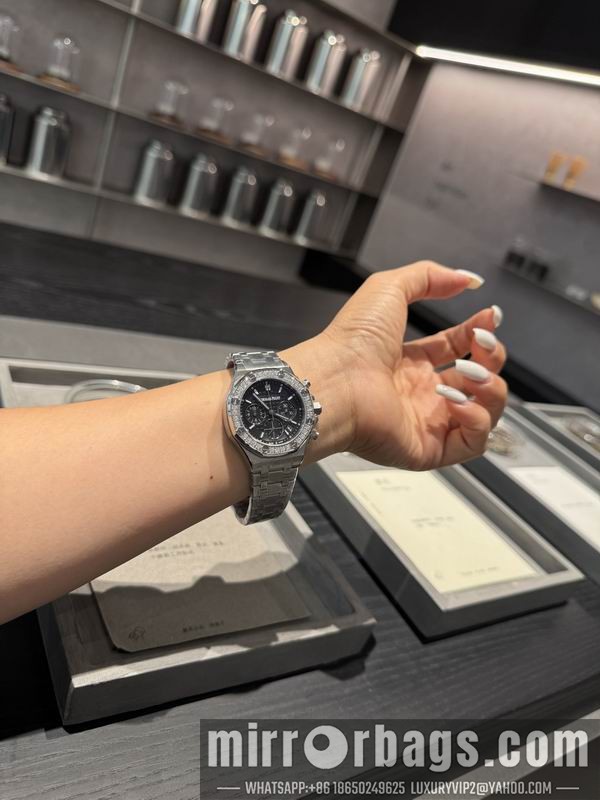 AP 37mm 101420 Watch
