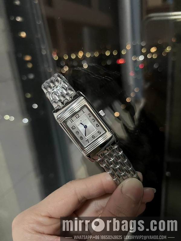 Jaeger Lecoultre 23X34mm 092354 Watch