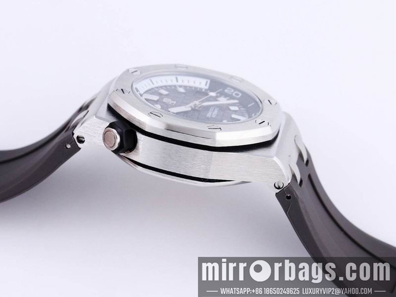 AP 43mm 082237 Watch