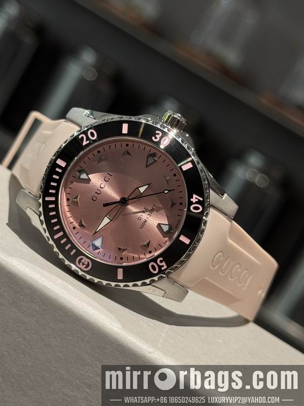 Gucci 40mm 101594 Watch