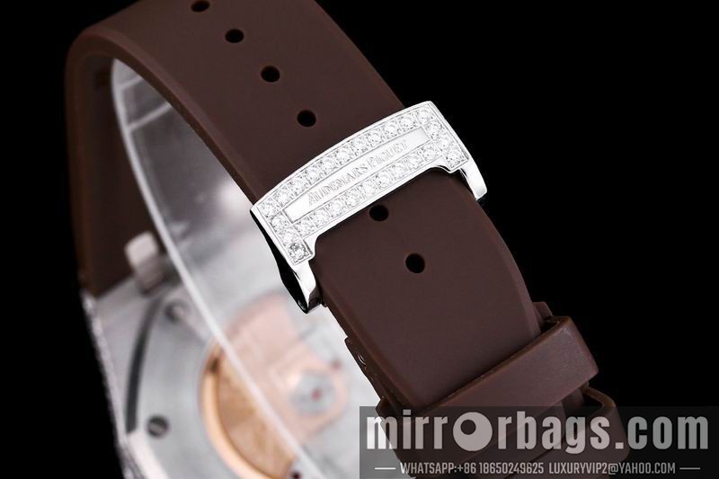 AP 42mm 082102 Watch