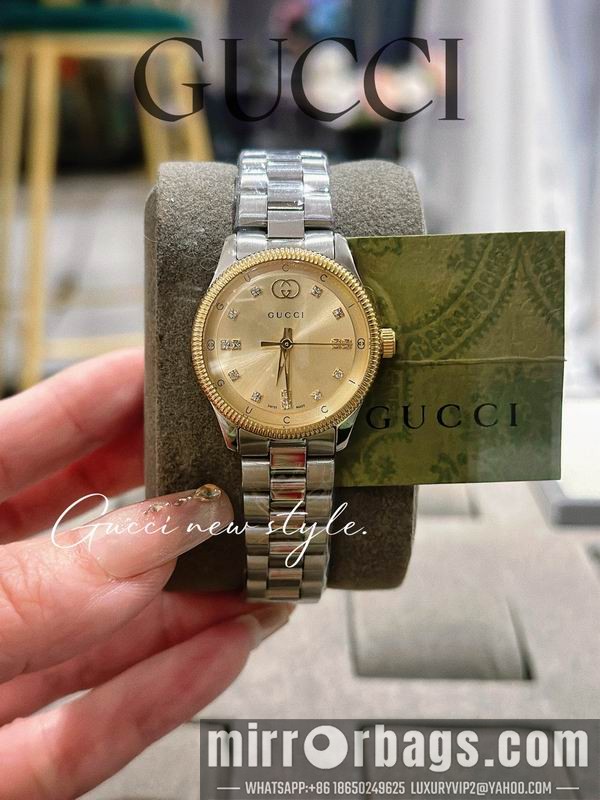 Gucci 29mm 042935 Watch