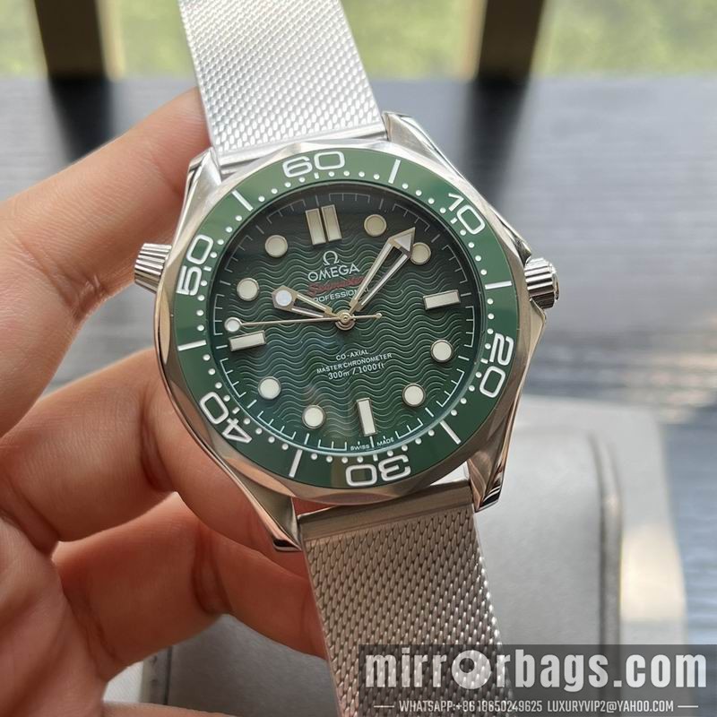 Omega watch 042904 Watch