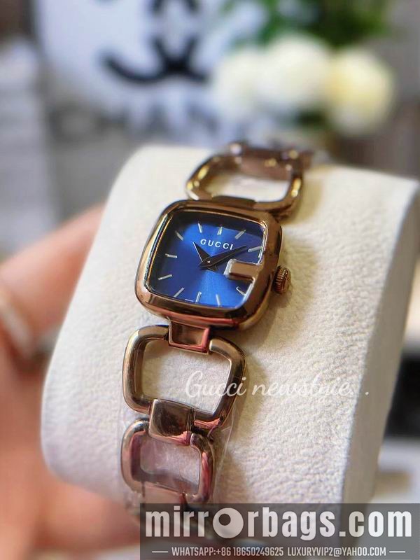 Gucci 24X22.4mm 101433 Watch