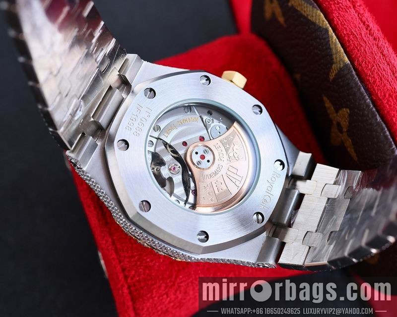 AP 42mm 082118 Watch
