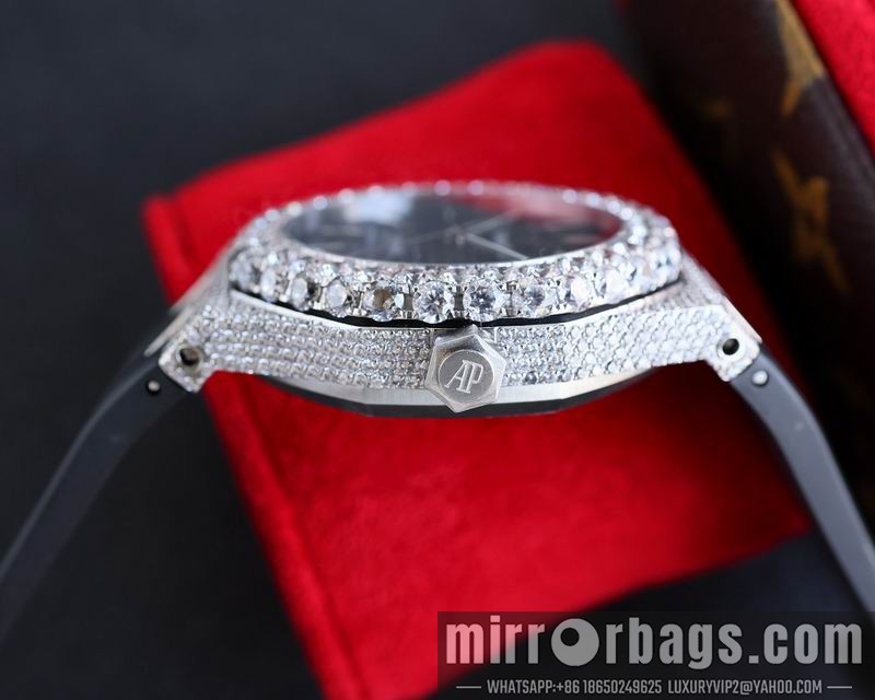 AP 42mm 082115 Watch