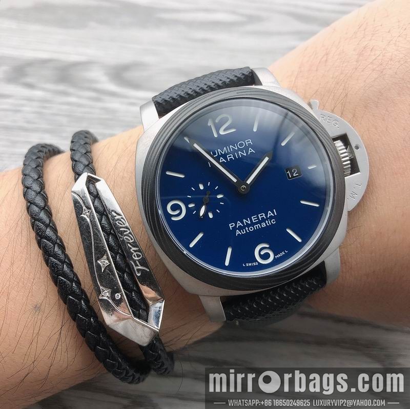 Panerai 44mm 090449 Watch