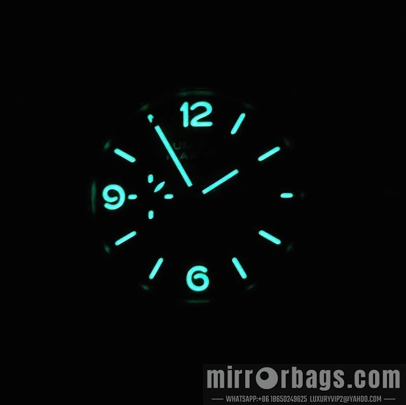 Panerai 44mm 090466 Watch