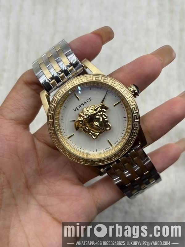 Versace watch 042960 Watch