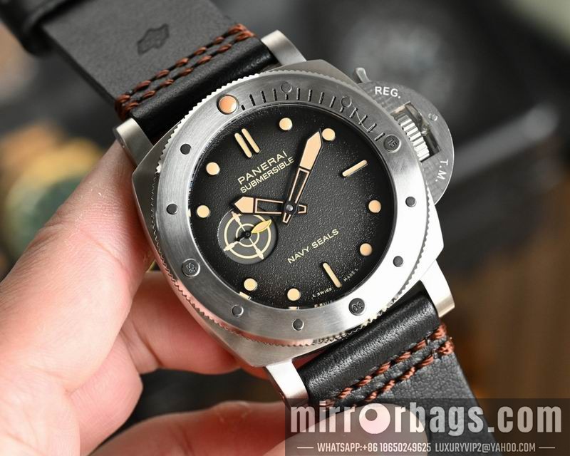 Panerai 47mm 080672 Watch