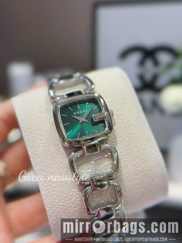 Gucci 24X22.5cm 091726 Watch