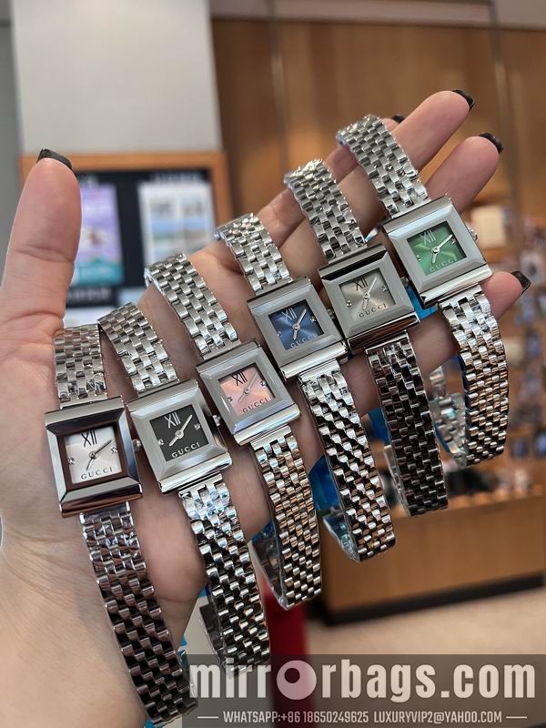 Gucci 21mm 042950 Watch