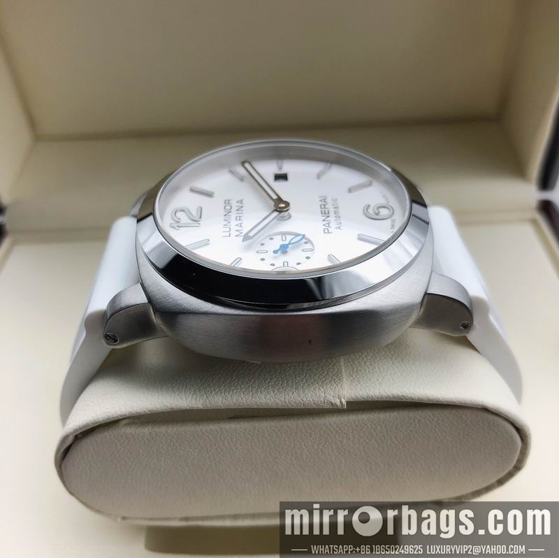 Panerai 44mm 090430 Watch
