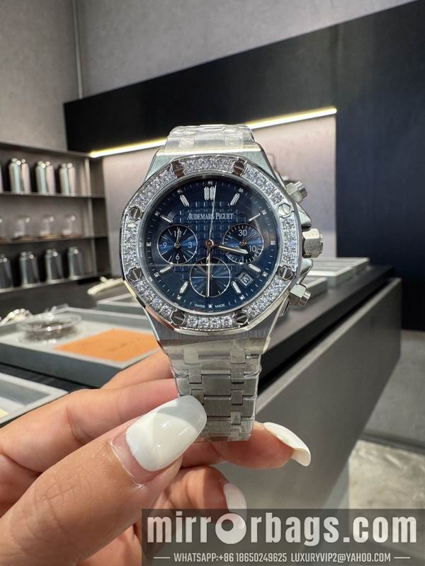 AP 37mm 101420 Watch