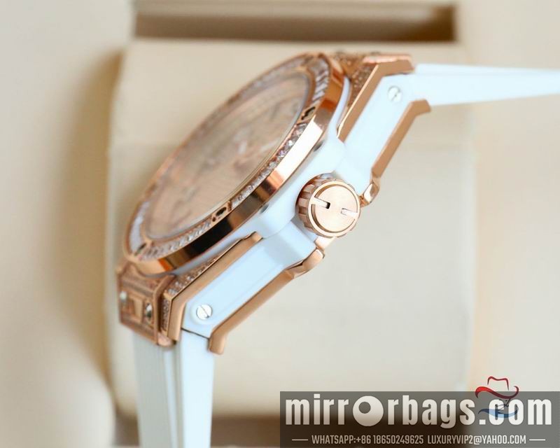 Hublot 43mm 092102 Watch