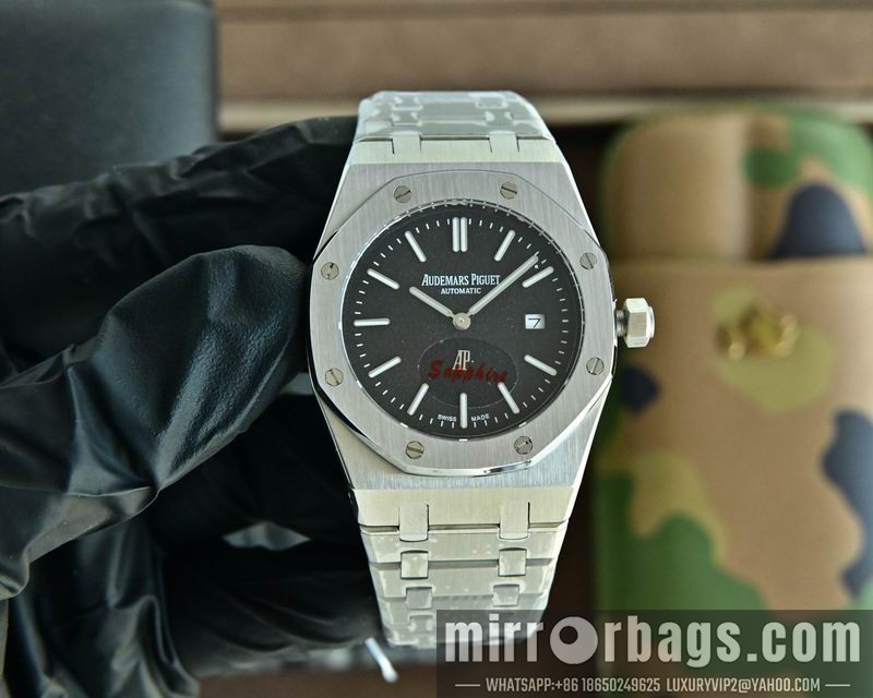 AP 39mm 111445 Watch